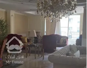 ۱۷۰ متر مارکدار سلطنتی ویو تهران فول مشاعات