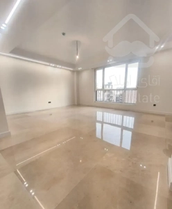 نوساز/۱۳۸متر/۳خواب/فرعی دنج/روبه آفتاب