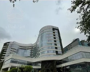 اجاره 75 متر تجاری در اطلس مال نیاوران