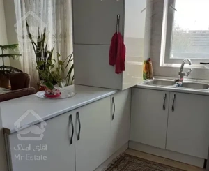 آپارتمان نوساز 95 متری 2 خواب  تمیز