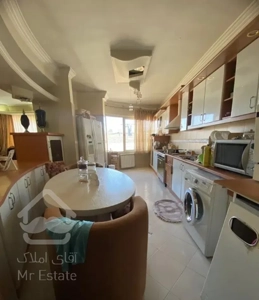 آپارتمان ۱۲۵متری فول سردونبش