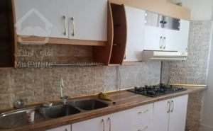 ۹۰ متر انتهای هنرستان / اوایل نسترن