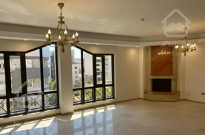 ١٦٧ متر شیراز شمالى فول امکانات+شیخ بهایى شمالى