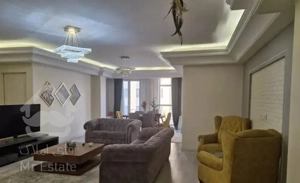 ابتدای یوسف آباد ، ۱۲۴ متر ، ۳ خواب ، نور و نقشه