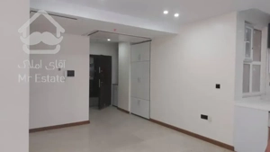 120 متر تاپ لوکیشن اختیاریه