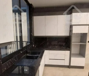 اجاره آپارتمان 2 خواب بازسازی شده با بهترین متریال شیک و اعیانی برج های ارکیده دریاچه چیتگر