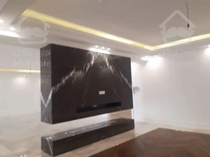 300 متر کلید نخورده * تک واحدی * دروس