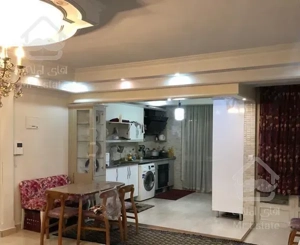 * اپارتمان ۸۶متر صادقیه/ ۶ساله*