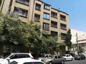 ایت الله کاشانی گلها ۶۵ متر ۲ خواب