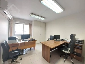 واحدی منحصر به فرد در یک برج اداری واقع در خیابان دکتر فاطمی - میدان جهاد