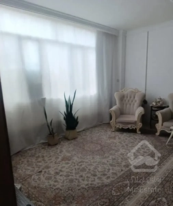 اپارتمان/سراسر نور/ خوش نقشه/  الماس