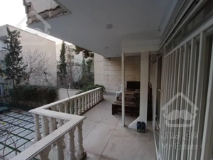 خرید خانه ۲۸۰ متری قدرالسهم دار