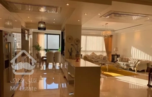 ۱۶۸ متر واقع در زعفرانیه ۲ پارکینگ ۳ ساله