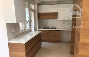 ۹۵متر،۲خواب،۲ کله نور(کوی فردوس) واحد عروسک