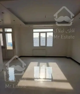 ۹۰ متر فول نورگیر/ تک واحد/ چیتگر دریاچه منطقه ۲۱