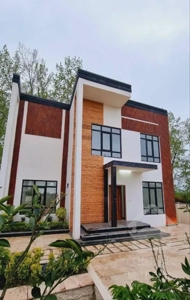 فروش خانه ویلایی دوبلکس ۲۳۹ متر شهرکی سندتکبرگ