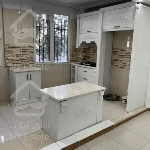 فروش آپارتمان ۷۰ متری در فلکه دوم شهران دو خواب فول، غرق نور