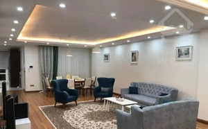 آپارتمان ۸۴متر۲خواب بازسازی شده صادقیه