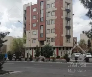 آپارتمان 81 متری دو خوابه ستارخان