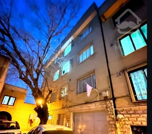 آپارتمان ۵۴ متری ۱ خوابه طبقه ۳ در امین حضور