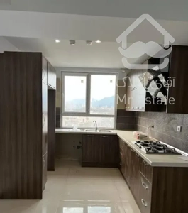 ۹۵ متر/دو خوابه/فول امکانات/سالن پرده خور