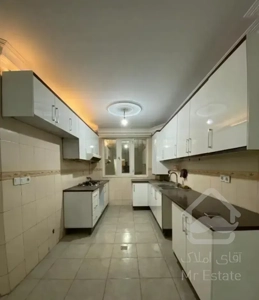 آپارتمان ۷۰متری/خوش نقشه