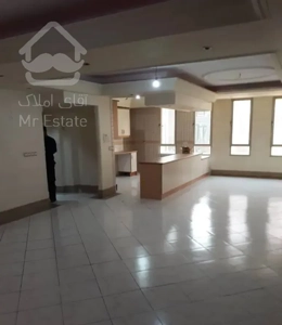 آپارتمان ۱۱۷ متر شهرک غرب
