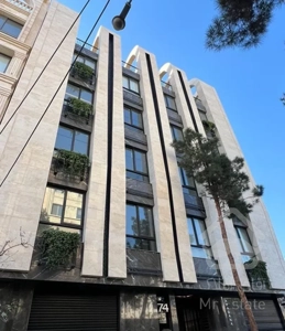 آپارتمان مدرن با ویو وکیل اباد شریف ۱. ۱۳۵ متر