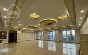 پاسداران ۳۰۰ متر ۴خواب ۳پارکینگ تکواحدی کلاسیک