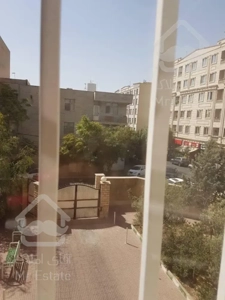 رهن آپارتمان ٨٠ مترى /حتى مجرد