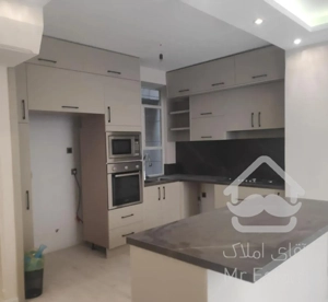 120متر فرمانیه دسترسی  مناسب زوج و مجرد