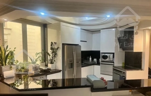 ۱۴۲متر سه خواب غرق نور و شیک