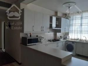 آپارتمان ۹۰ متری _۲ خ فول امکانات ...بسیار عالی