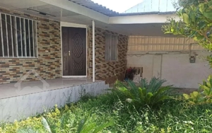 فروش ویلا شهری ۲۲۰ متر زمین ۱۱۵ متر بنا