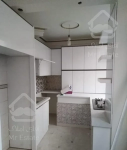 ۶۵متری۶۱متری*با آسانسور*جمهوری تا آذربایجان