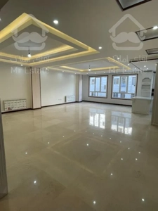 184 متر مسکونی / سه خواب / چهارباغ / ویو ابدی