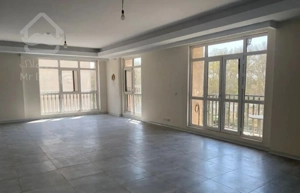 اپارتمان ۲۰۰ متری