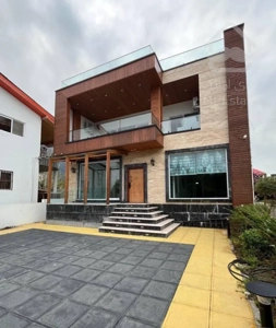 ویلا لاکچری استخردار/ فروش فوری زیرقیمت شرایط عالی