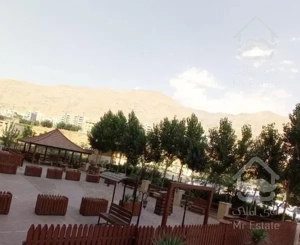 ۱۱۰ متر برج آسمان/جنوبی/ویو کوچیک دریاچه