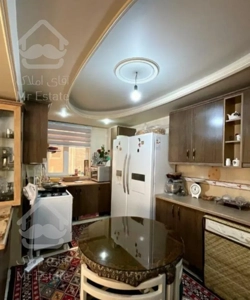 آپارتمان تک واحدی ، رو به پارک