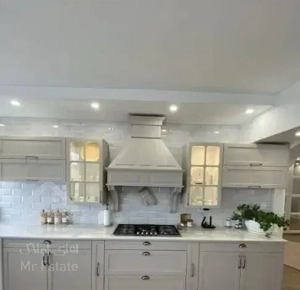 ۸۸ متر اختیاریه فول امکانات تاپ لوکیشن