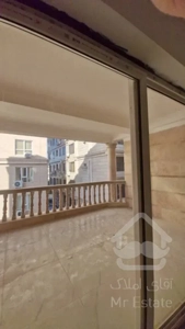 فروش اپارتمان لوکس 165 متری خیابان وحدت کمربندی غربی