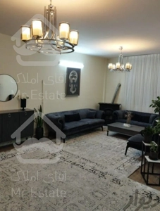 آپارتمان بسیار شیک و تمیز