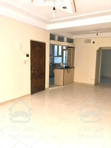 آپارتمان۵۷ متری زیبا/تکخواب/طبقه اول/دارای حیات خلوت اختصاصی/نورگیر/در محله ای دنج/منطقه۱۰