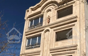 اپارتمان۱۸۰ متری سه خوابه