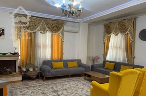 رهن و اجاره واحد طبقه اول بر خیابان طالقانی رامسر