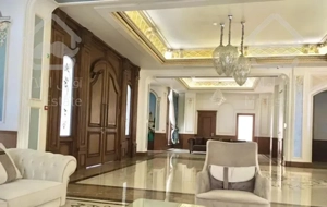 اپارتمان۲۱۰متر