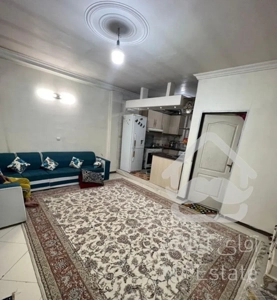 آپارتمان42متری/خوش نقشه/جنب مترو