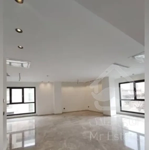 نیاوران/یاسر/۱۶۵ متری/۳ خوابه/نور مستقیم