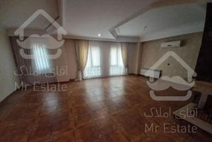 پاسداران  ۱۸۷ متر اپارتمان تکواحدی در فرعی دنج